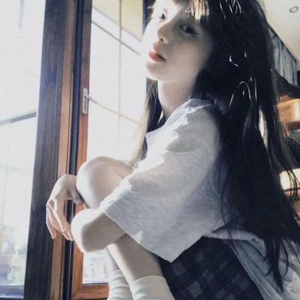 陪她一会儿